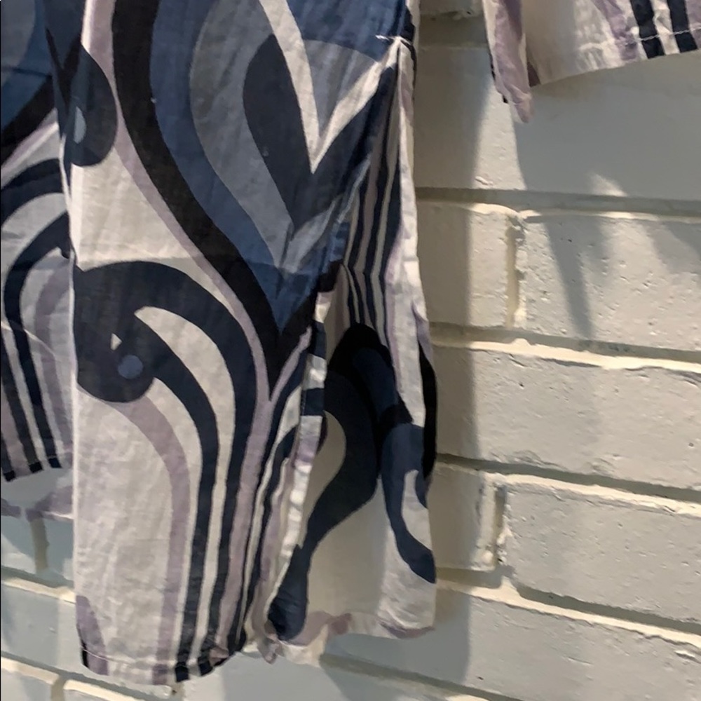 Tunic - Picture 3 of 3